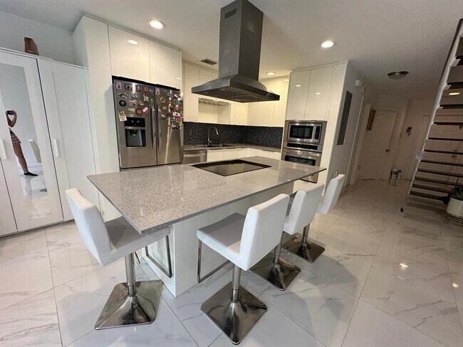 Building Photo - 3052 SW 129th Terrace