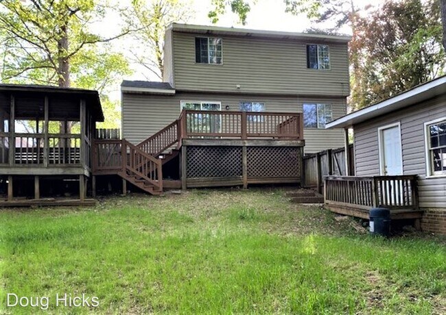 Building Photo - 3 br, 2.5 bath House - 5822 Olivet Drive