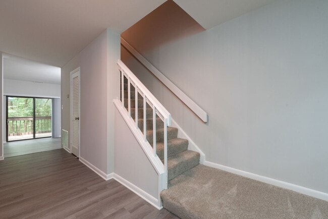 Building Photo - 11914 W. Briarpatch Drive is a charming 3 ...