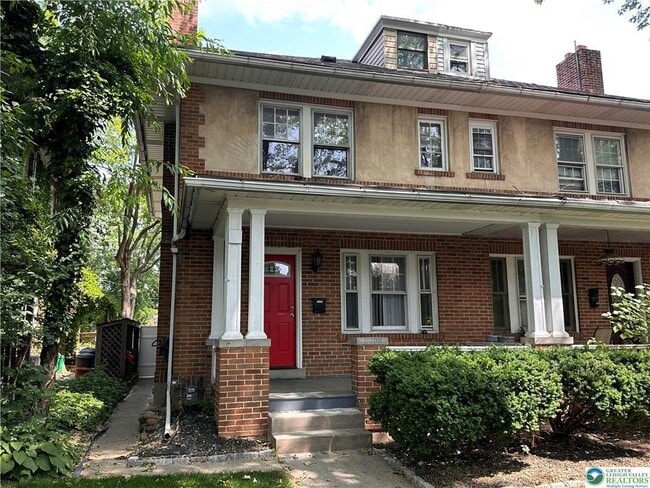 Building Photo - 2309 W Allen St