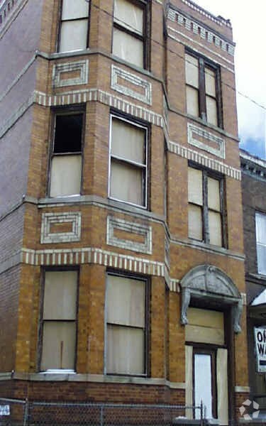 Primary Photo - 2610 W Thomas St