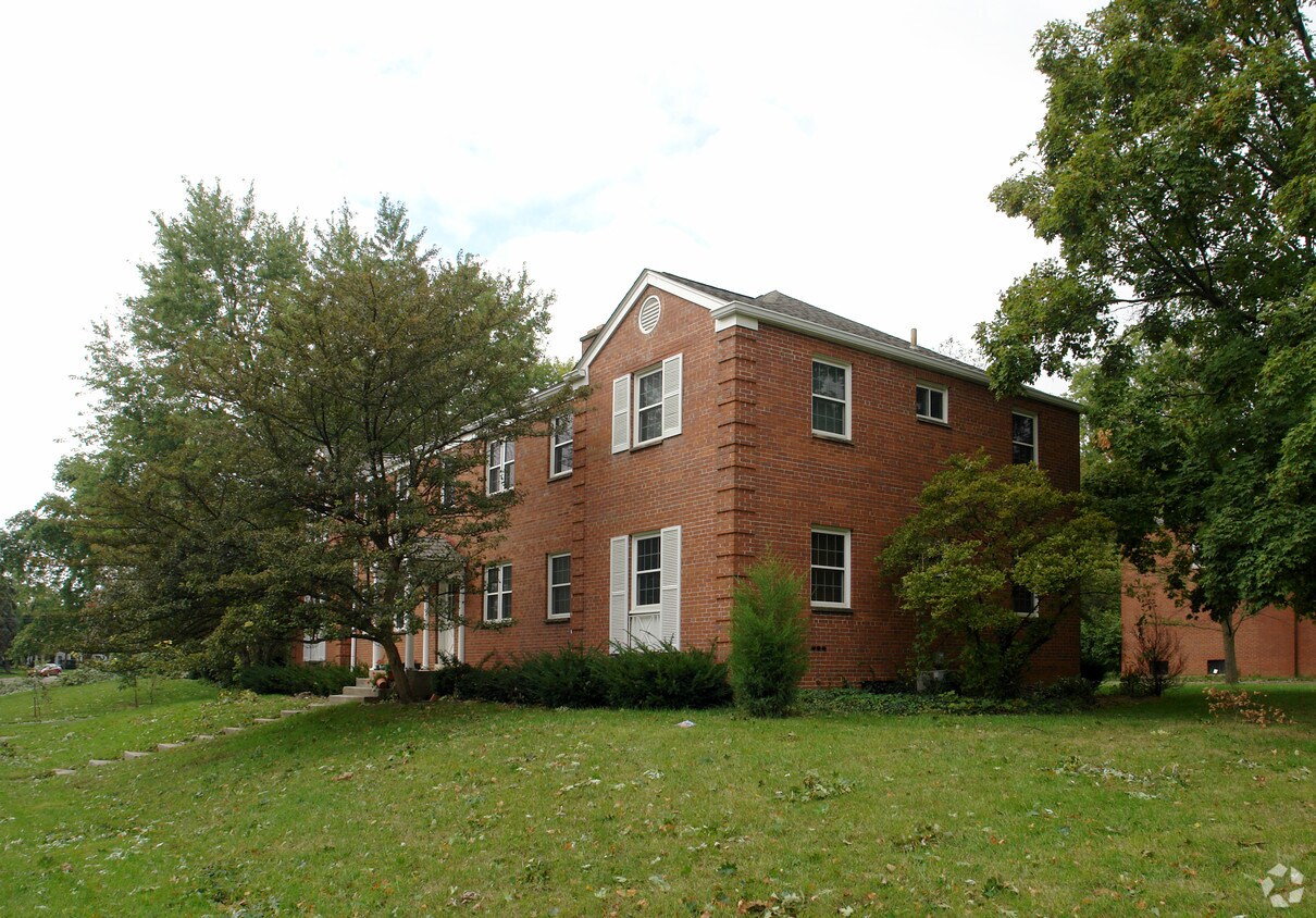 Foto del edificio - 2009 Elmwood Ave