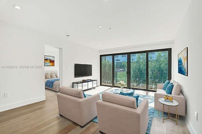 Foto del edificio - 200 Sunrise Dr