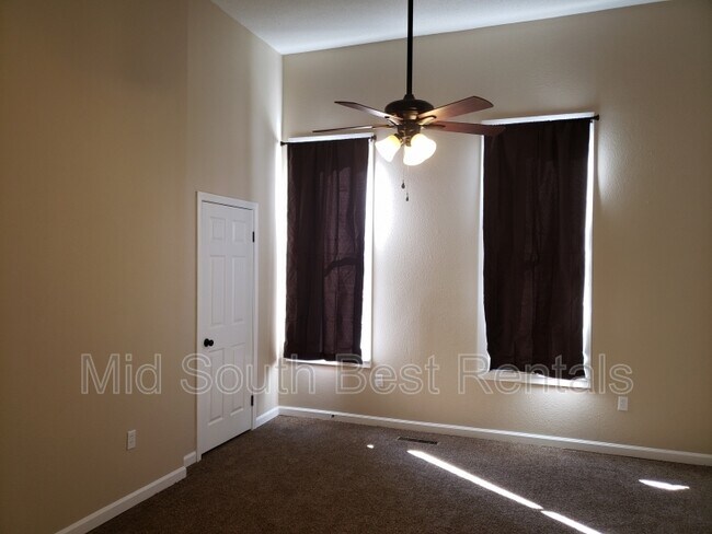 Foto del edificio - 1602 S Booker St