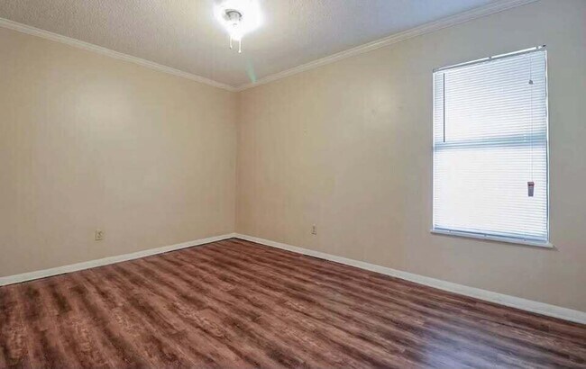 Foto del edificio - 7410 Avenue X