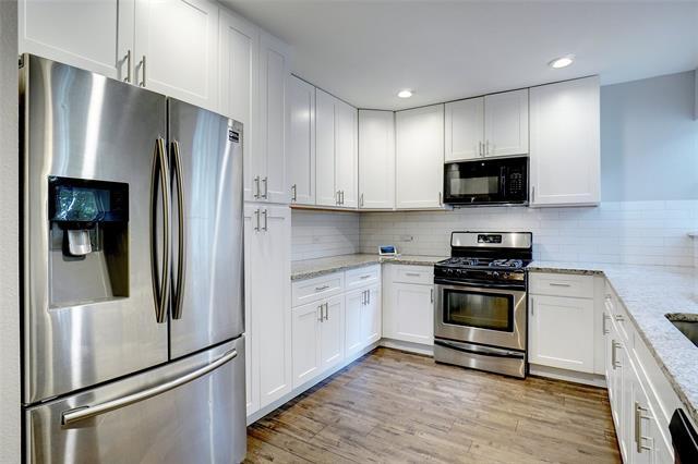 Building Photo - 219 Hartsdale Dr