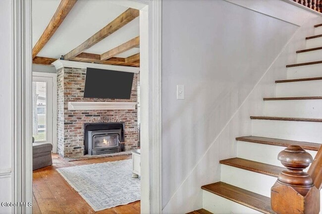 Foto del edificio - 5051 Bliss Rd