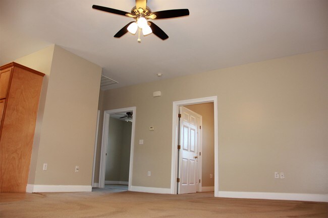 Foto del edificio - 43478 Barry Ct