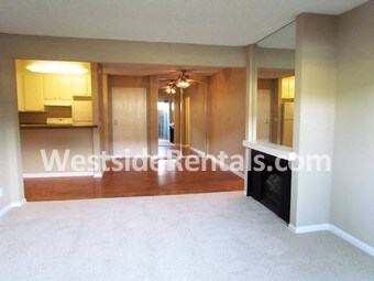 Foto principal - 8111 Reseda Blvd
