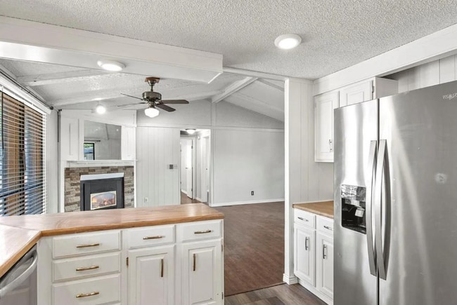 Building Photo - 3351 SW 130th Ave