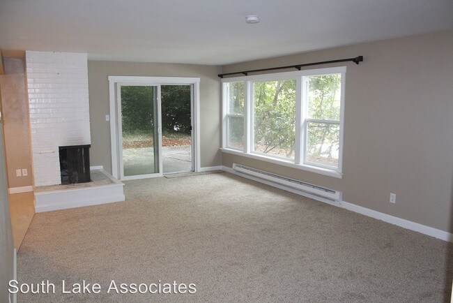 Building Photo - 6016 Sand Point Way NE