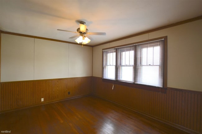 Building Photo - 2108 Ringgold Ave