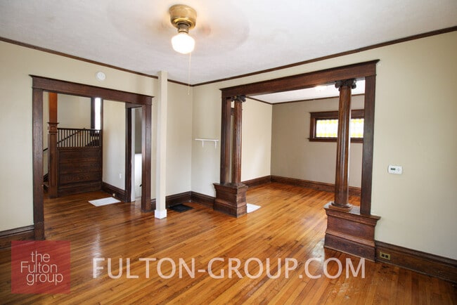 Foto del edificio - 140 Diamond Ave SE