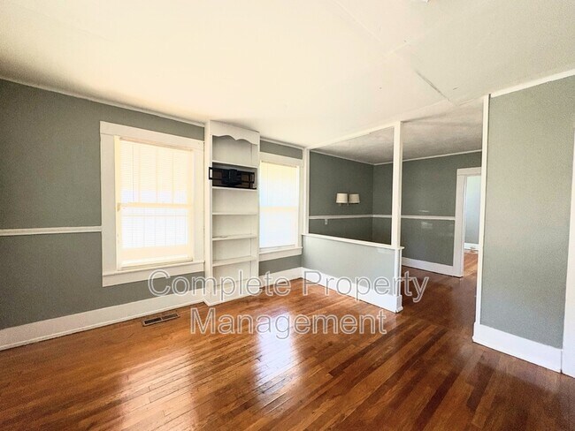 Foto del edificio - 8149 1st Ave S