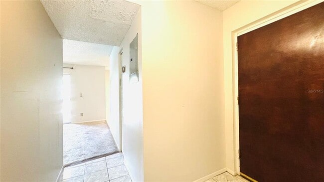 Building Photo - 5501 Pokeweed Ct