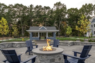 Community Fire Pit - 15 High Street Residences
