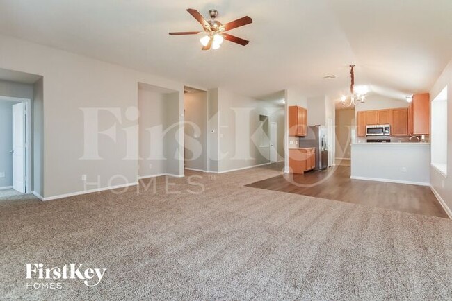 Building Photo - 8814 Sombrero Ln