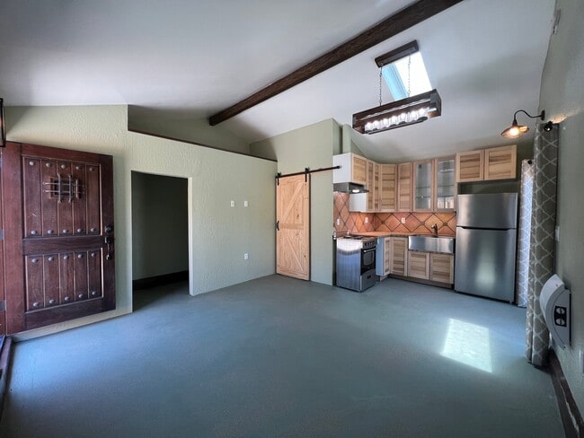 Photo - 8049 Campion Dr (Los Angeles, CA) House