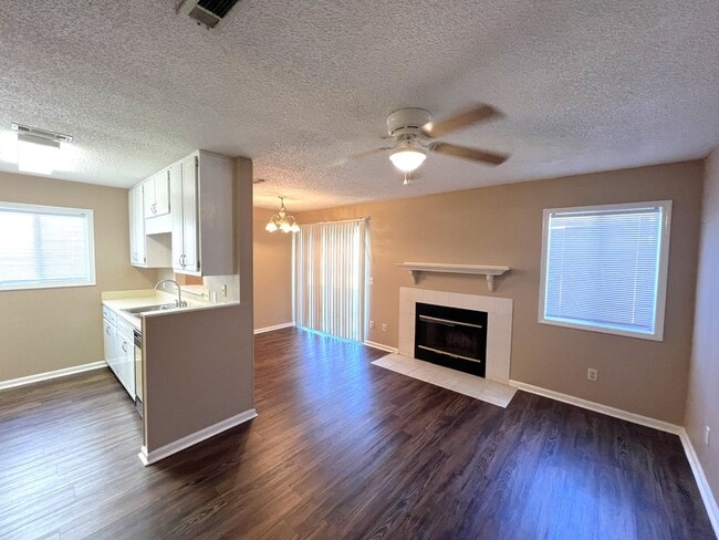 Foto del edificio - 149 Woodfield Pl