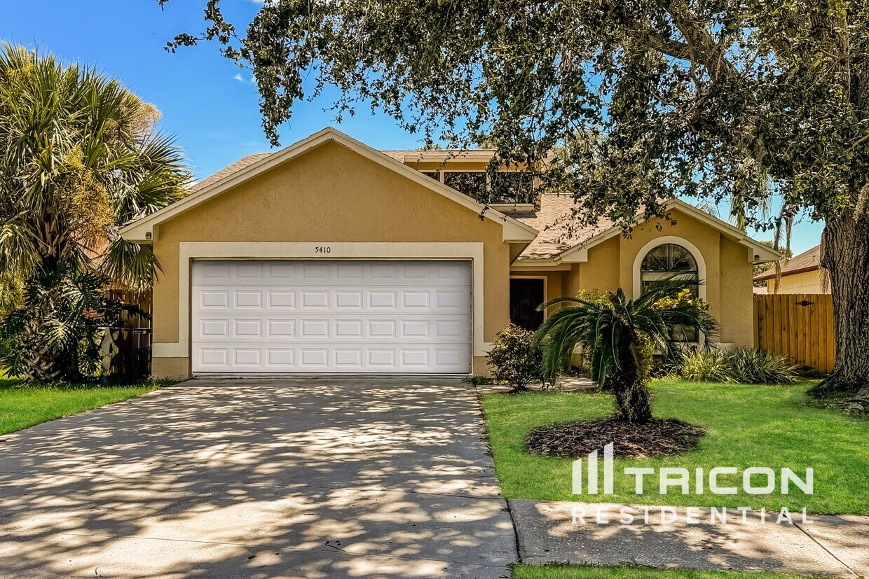 Foto principal - 5410 Friarsway Dr