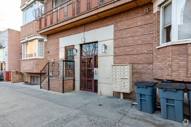 Building Photo - 773 Bedford Ave