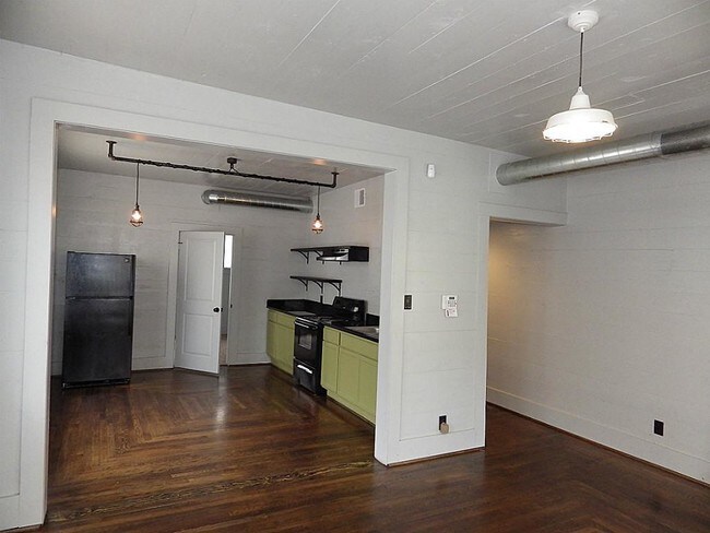 Foto del edificio - 316 Eastwood St
