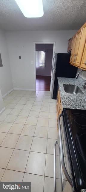 Foto del edificio - 200 N Pickett St