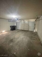 Building Photo - 372 Rushing Creek Ct