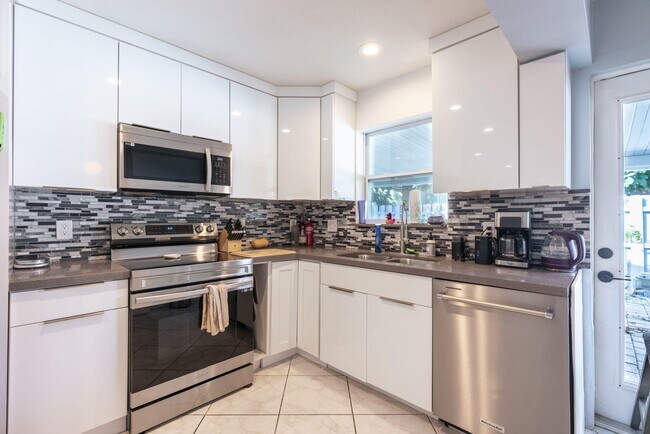 Foto del edificio - 1820 Hillcrest Ave