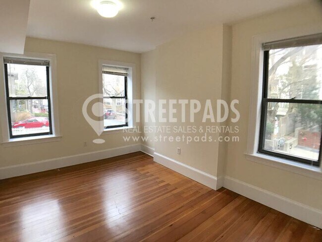 Building Photo - 2 bedroom in Cambridge MA 02139