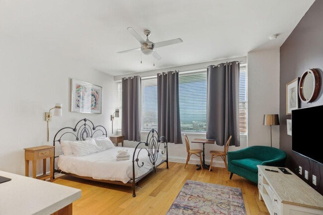 Foto del edificio - 925 Common St