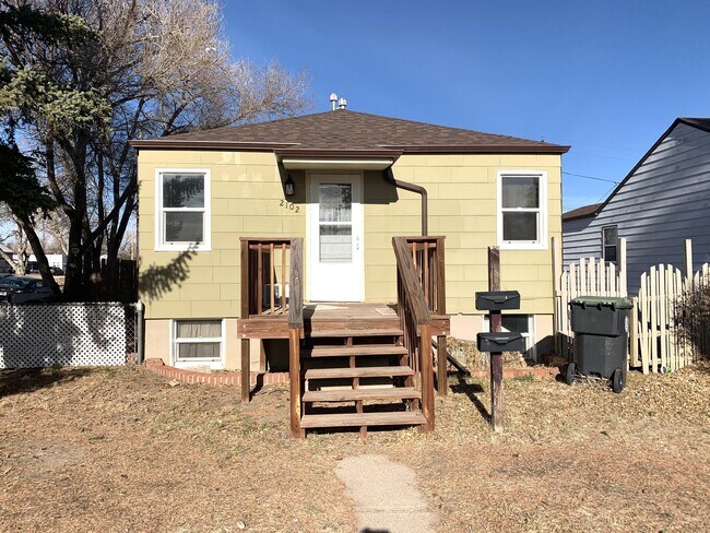 Building Photo - 2102 E 16th St