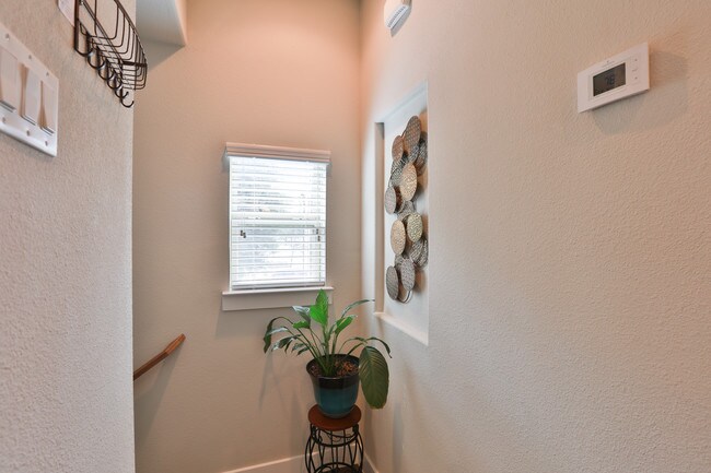 Building Photo - 1302 Rancho Mirage Dr