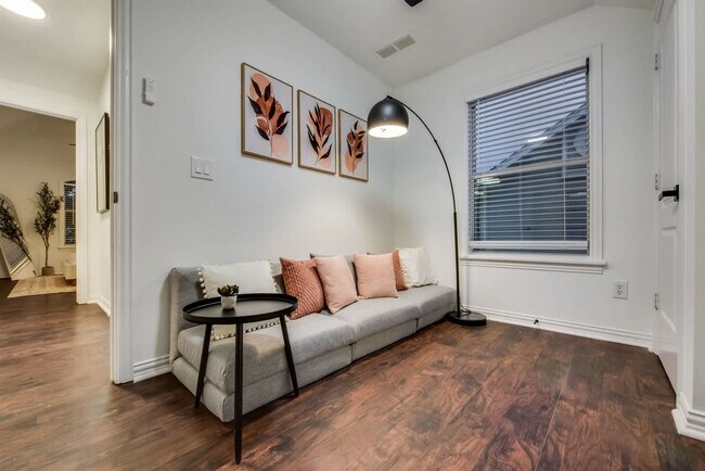 Foto del edificio - 320 Timbercreek Ct