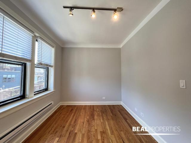 Building Photo - 1 bedroom in CHICAGO IL 60647