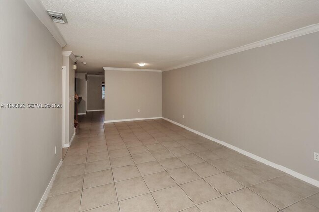 Foto del edificio - 15867 SW 68th Terrace
