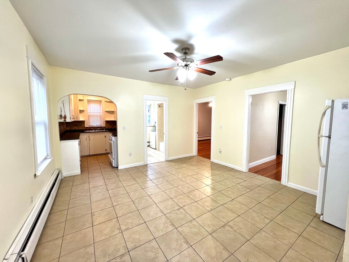 Foto principal - 36 Ferncliff Ave