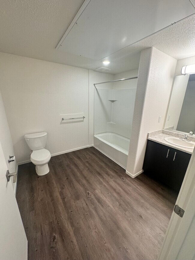 Foto del edificio - Mangini Place