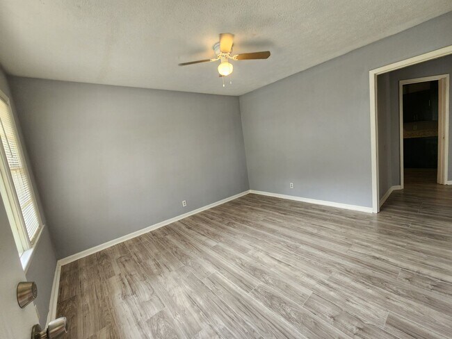 Foto del edificio - 2639 Willow St