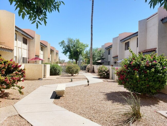 COMING SOON!!! - COMING SOON!!! Townhome