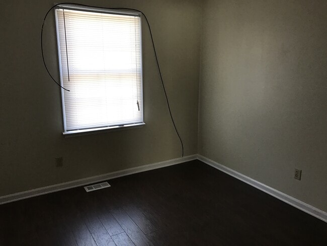 Foto del edificio - 3 Bed, 1.5 Bath House