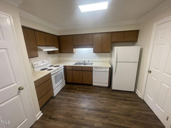 Foto del edificio - 3603 Helix Ct