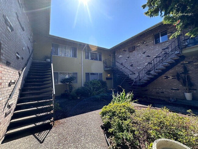 Photo - Modern Vintage Vibe Apartment