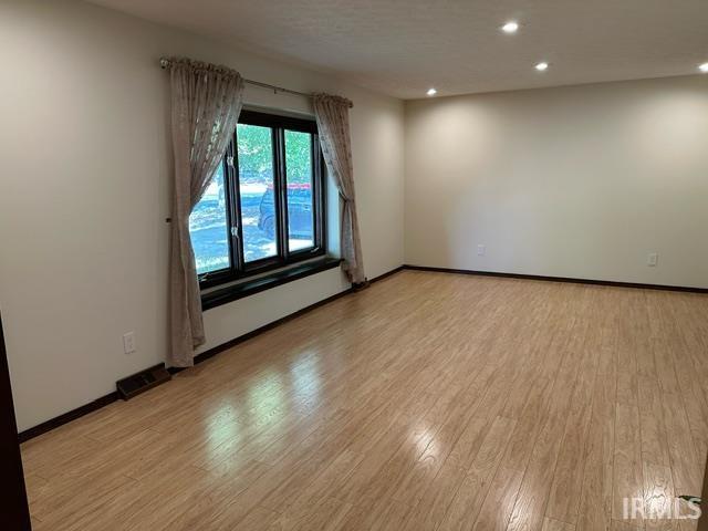 Foto del edificio - 2610 Round Hill Ln