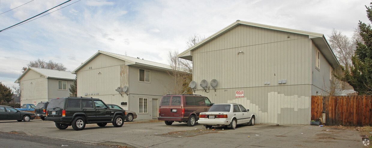 Primary Photo - 1103-1107 Browne Ave