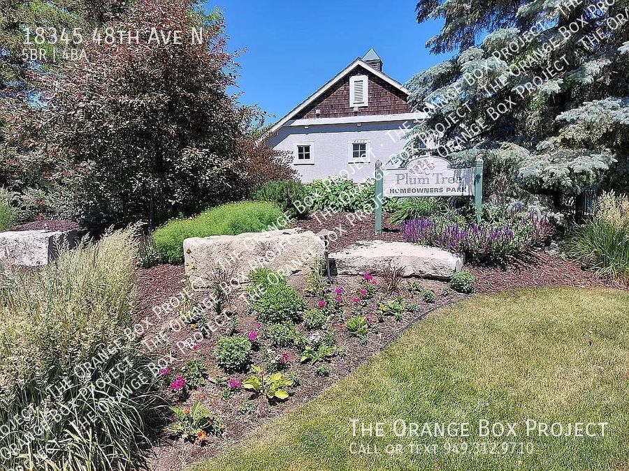 Foto del edificio - 18345 48th Ave N