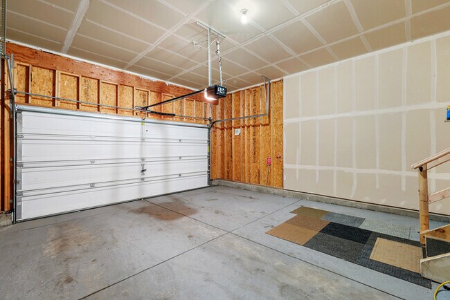 Building Photo - 7229 Josh Byers Way Fountain, CO 80817