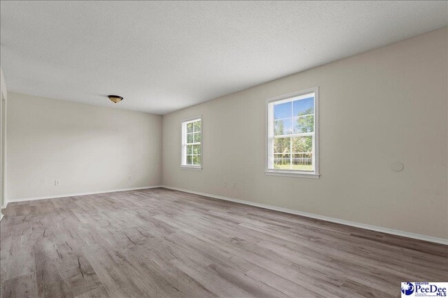 Building Photo - 319 Revell Dr