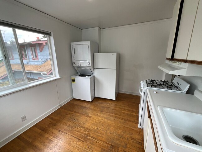 Foto del edificio - 4739 19th Ave NE