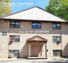 Building Photo - 417 Sherman St